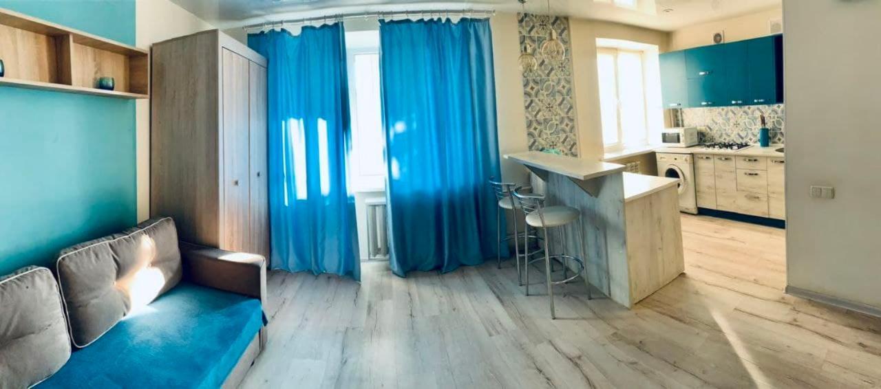 Квартира -Студия В Центре Khmelʼnytsʼkyy Dış mekan fotoğraf